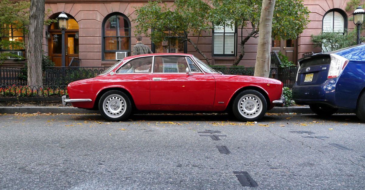12 Questions to Ask a Private Seller Before You See the Car